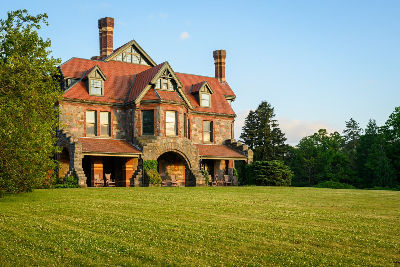 The beautifully manicured grounds at the Eustis Estate Museum leading up to the mansion.