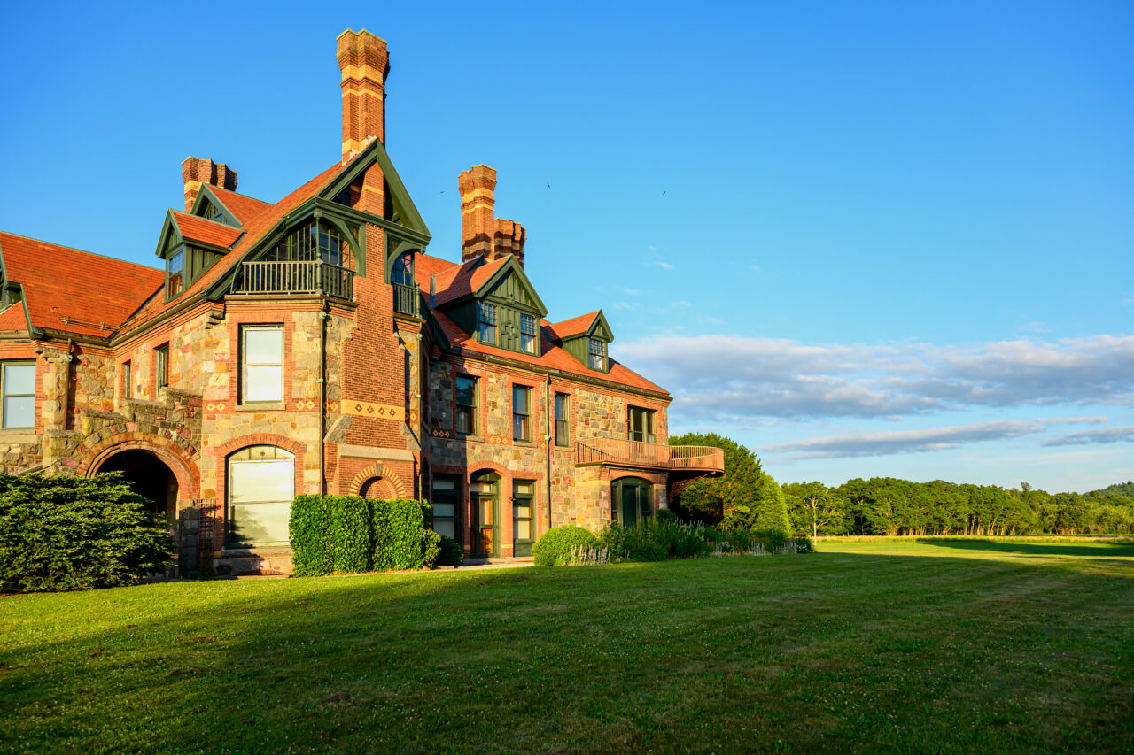 A view of the side of the Eustis Estate Museum during late afternoon.