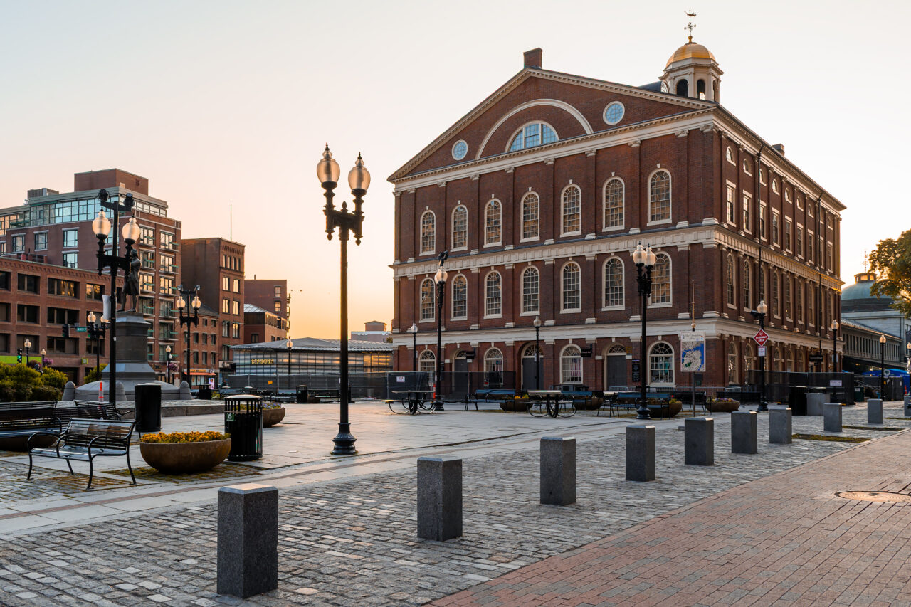 Exterior of the Boston Society Museum Shop during a calm early holiday morning.