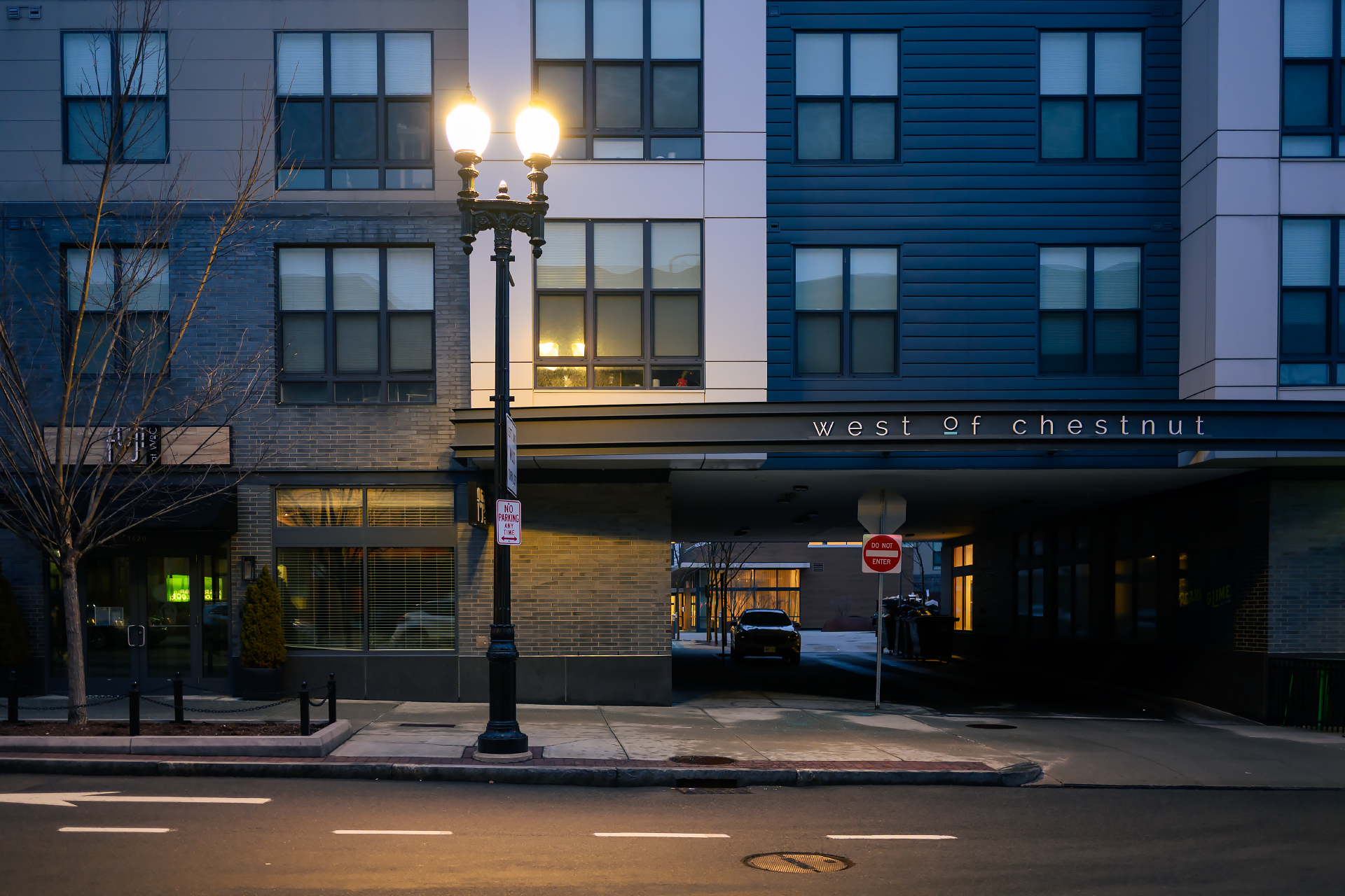 Early Hours in Quincy Square