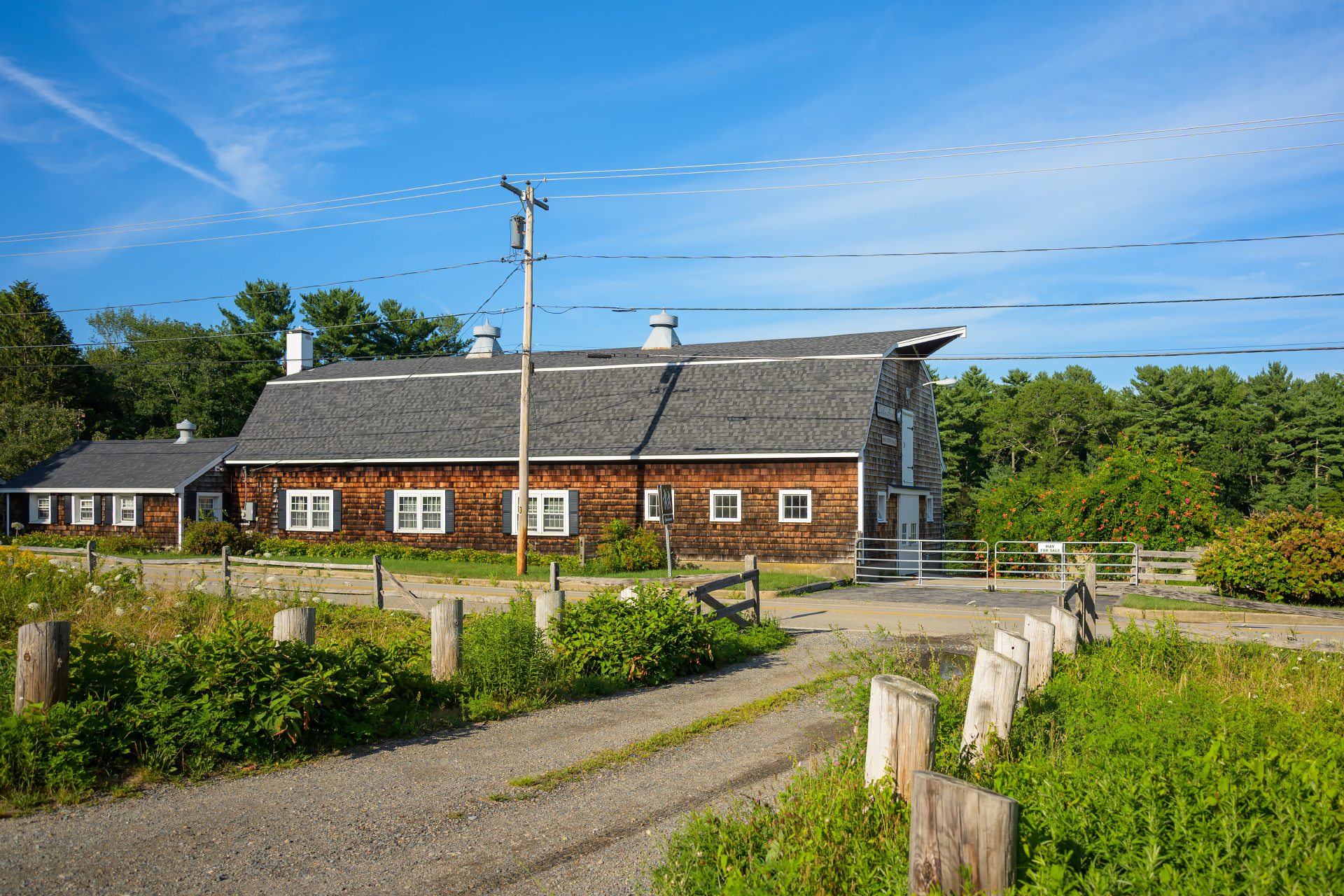 Barn and Pasture at Little Acres